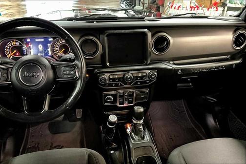 2022 Jeep Wrangler Willys