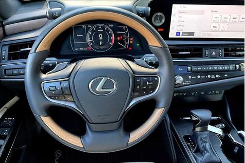 2025 Lexus ES 350 Luxury
