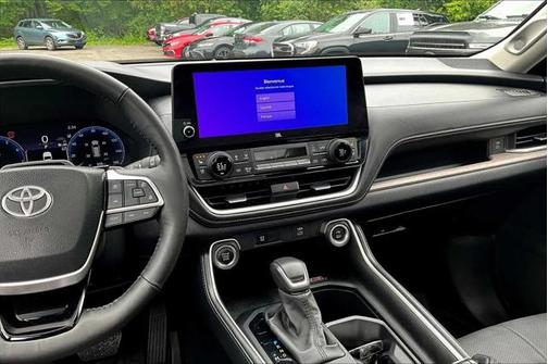 2024 Toyota Grand Highlander Platinum