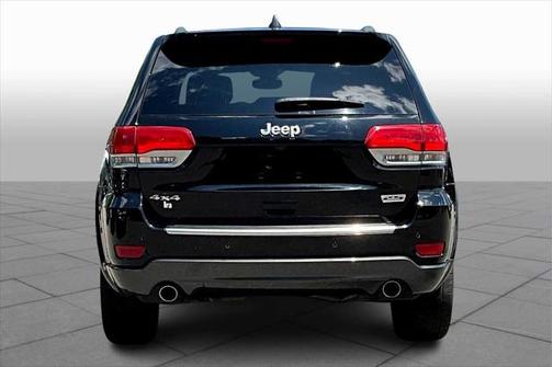 2018 Jeep Grand Cherokee Sterling Edition