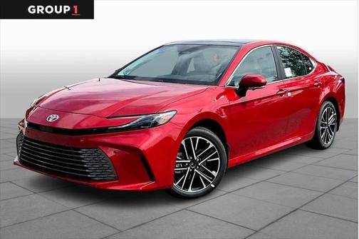 2025 Toyota Camry XLE