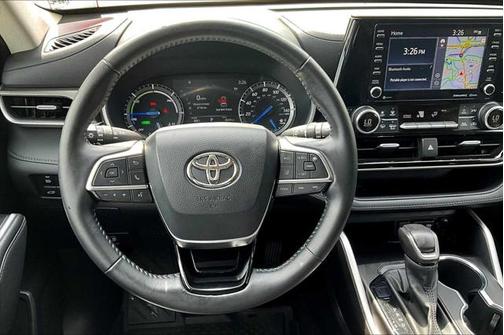 2021 Toyota Highlander Hybrid XLE