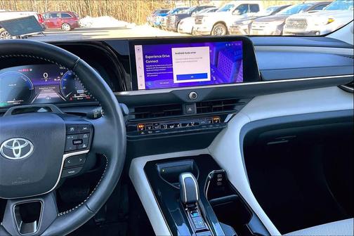 2024 Toyota Crown Limited