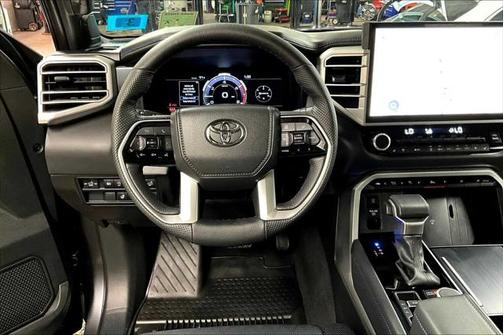 2025 Toyota Tundra Platinum