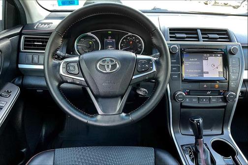 2015 Toyota Camry Hybrid SE