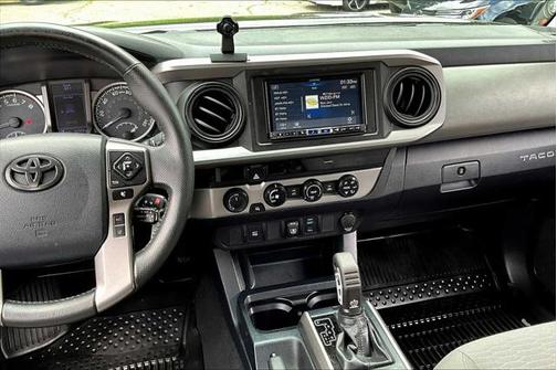 2018 Toyota Tacoma SR5