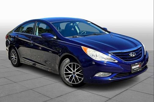 2013 Hyundai SONATA GLS