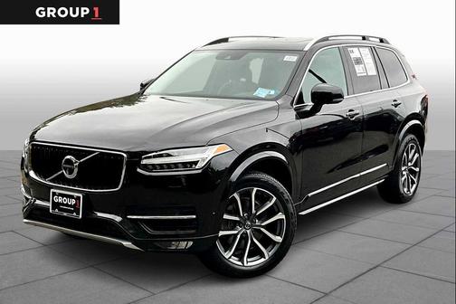 2018 Volvo XC90 T5 Momentum