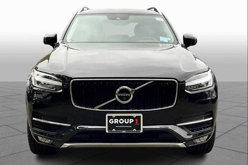 2018 Volvo XC90 T5 Momentum