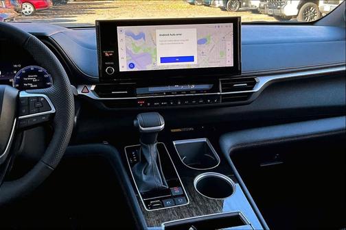 2025 Toyota Sienna Platinum