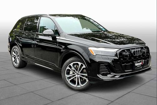 2025 Audi Q7 45 Premium Plus