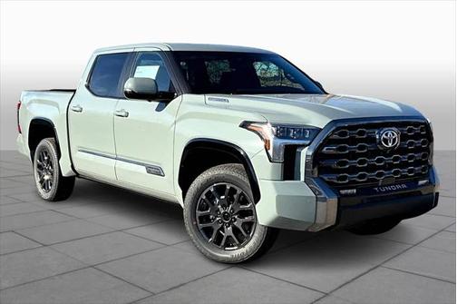 2025 Toyota Tundra Hybrid Platinum