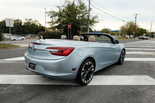 LBL 2018 Buick Cascada Premium