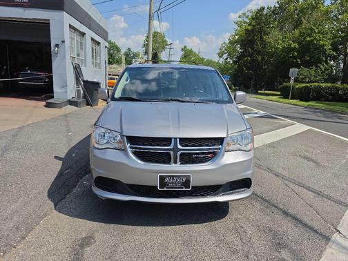 Billet Silver Metallic Clearcoat 2016 Dodge Grand Caravan SXT