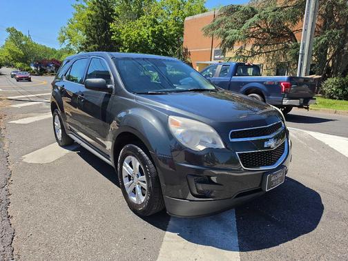 GRY 2014 Chevrolet Equinox LS
