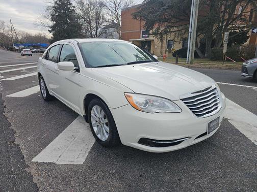 2011 Chrysler 200 Touring
