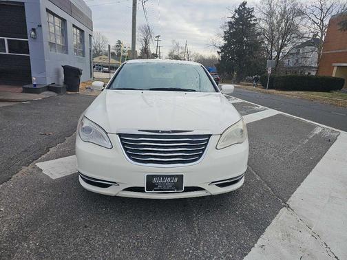 2011 Chrysler 200 Touring