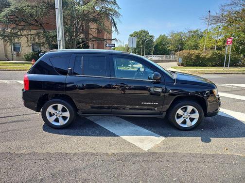 2012 Jeep Compass Sport