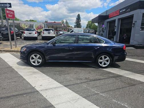 2014 Volkswagen Passat 1.8T S