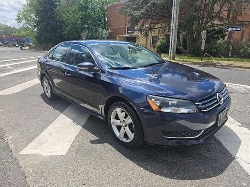 2014 Volkswagen Passat 1.8T S