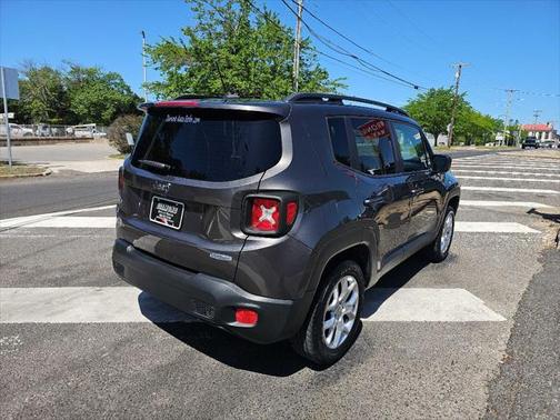 2016 Jeep Renegade Latitude
