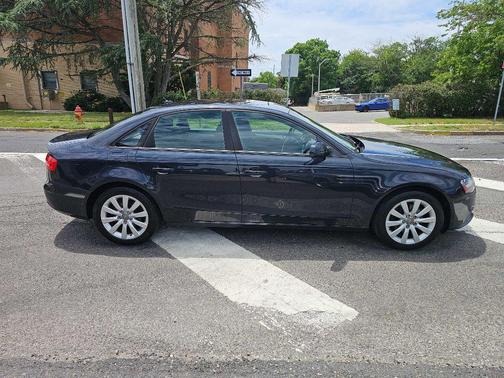 DBL 2013 Audi A4 2.0T Premium quattro