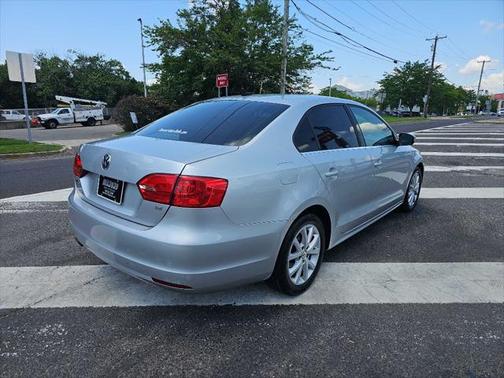 2014 Volkswagen Jetta Auto SE w/Connectivity