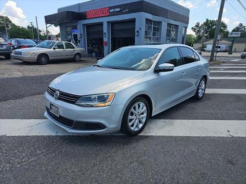 2014 Volkswagen Jetta Auto SE w/Connectivity