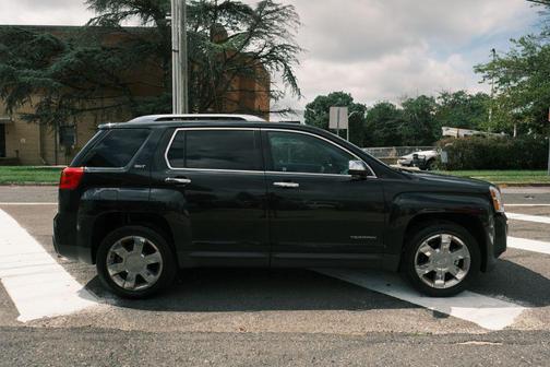 BLK 2012 GMC Terrain SLT-2