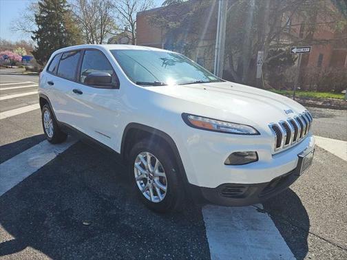 2014 Jeep Cherokee Sport