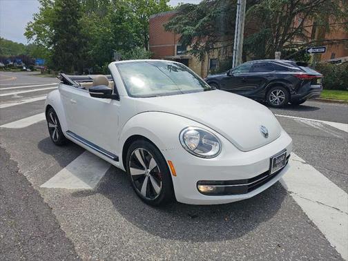 2013 Volkswagen Beetle 2.0T