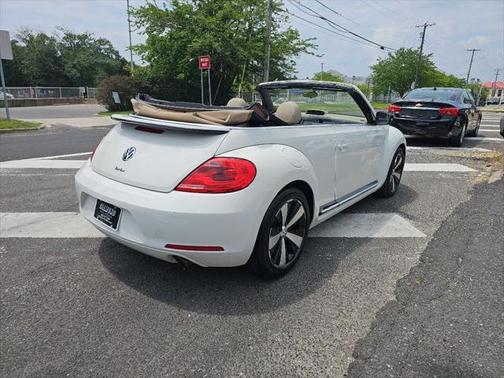 2013 Volkswagen Beetle 2.0T