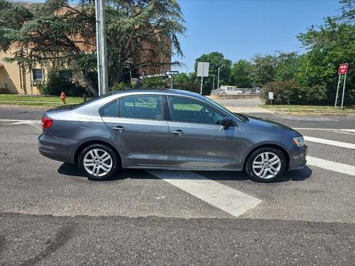 2015 Volkswagen Jetta Auto S w/Technology