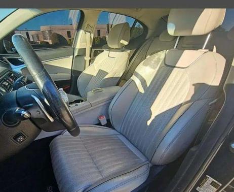 2019 Genesis G70 3.3T Advanced