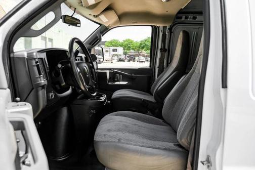 White 2018 Chevrolet Express 2500 Work Van