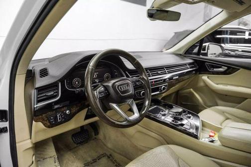 2017 Audi Q7 3.0T Prestige