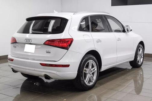 2017 Audi Q5 2.0T Premium Plus