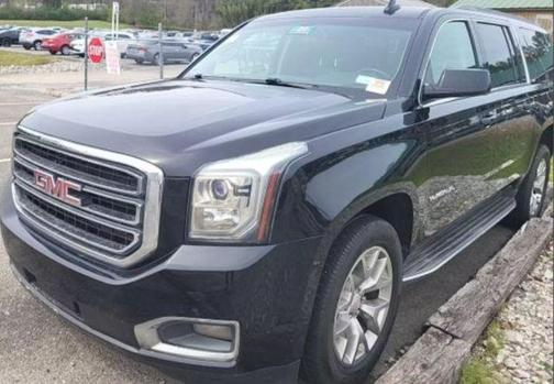 2017 GMC Yukon XL SLE