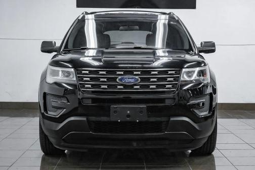 2017 Ford Explorer Base