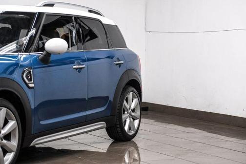 2017 MINI Countryman Cooper S