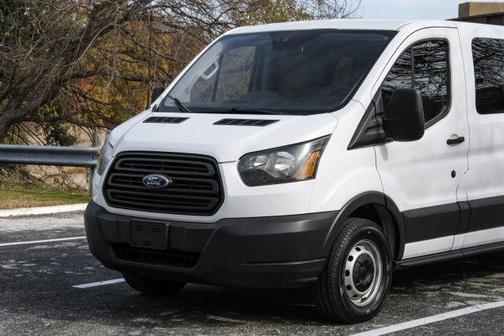2016 Ford Transit-350 XL