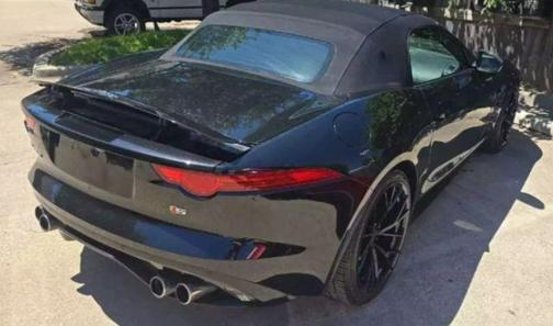 2015 Jaguar F-TYPE V8 S