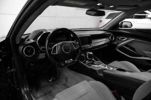 2017 Chevrolet Camaro 1LT