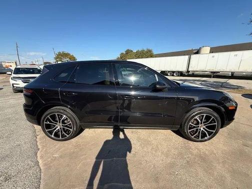 2020 Porsche Cayenne Base