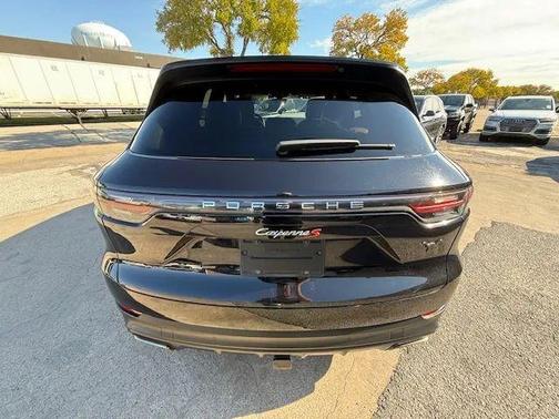 2020 Porsche Cayenne Base