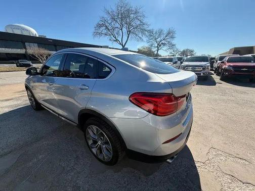 2018 BMW X4 xDrive28i