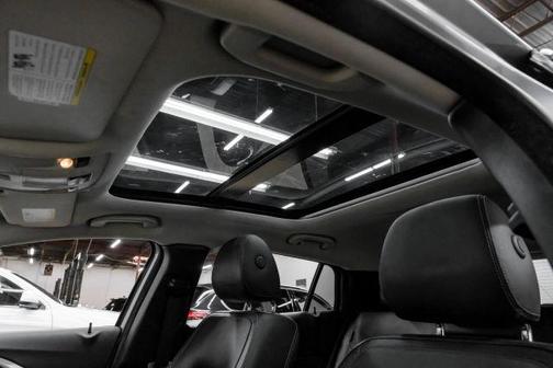 2018 INFINITI QX30 Premium