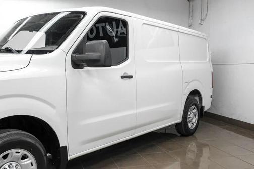 2021 Nissan NV Cargo NV2500 HD SV V6/SV V8