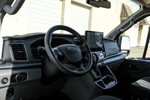 2023 Ford Transit Connect XLT