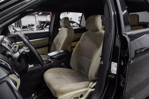 2016 Ford Explorer Base